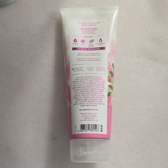 Bath & Body Works (BBW) Gingham Gorgeous Body Cream - Picture 4 of 4